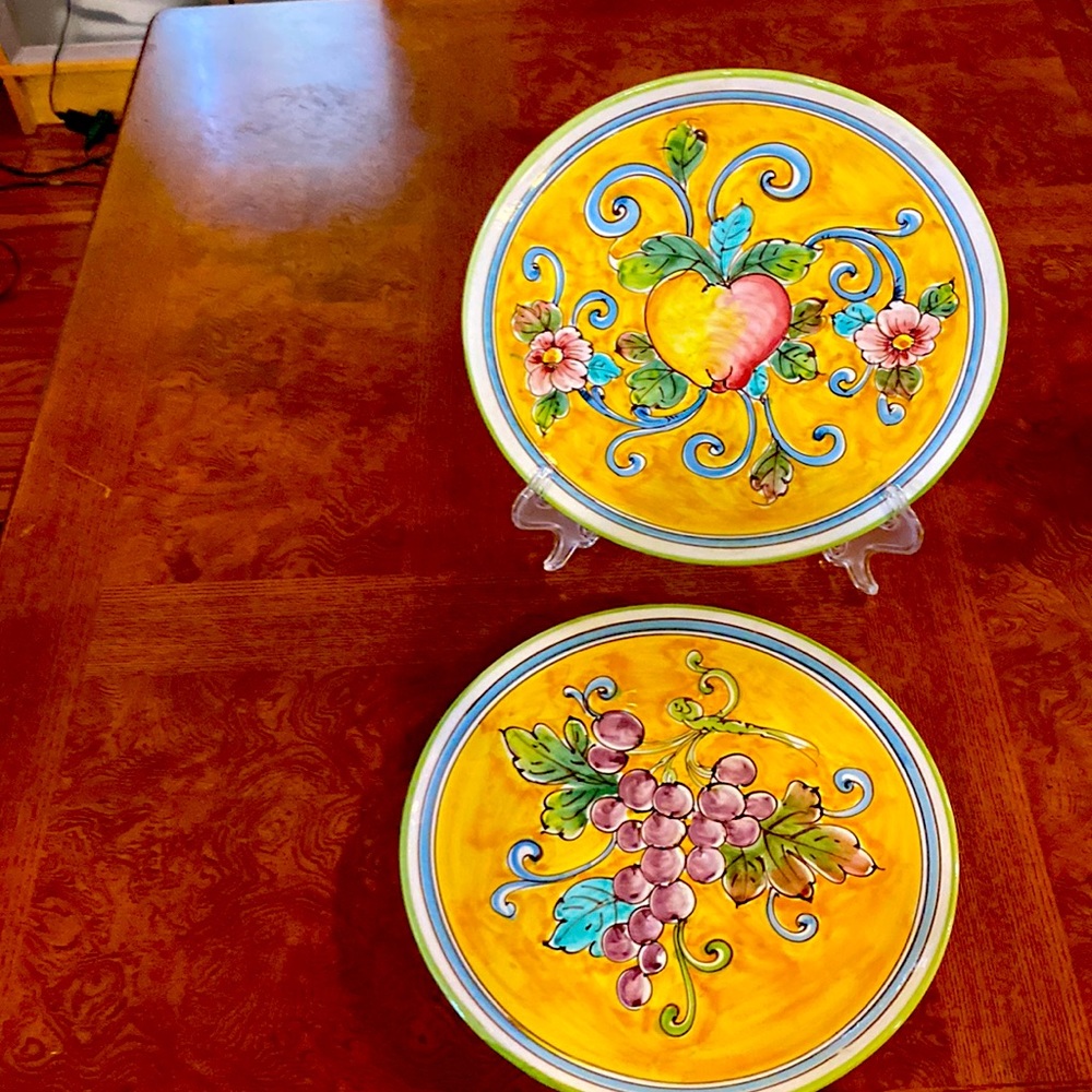 Set of 2 signed Pippo Torcivia wall plate decor, hand painted, multicolor